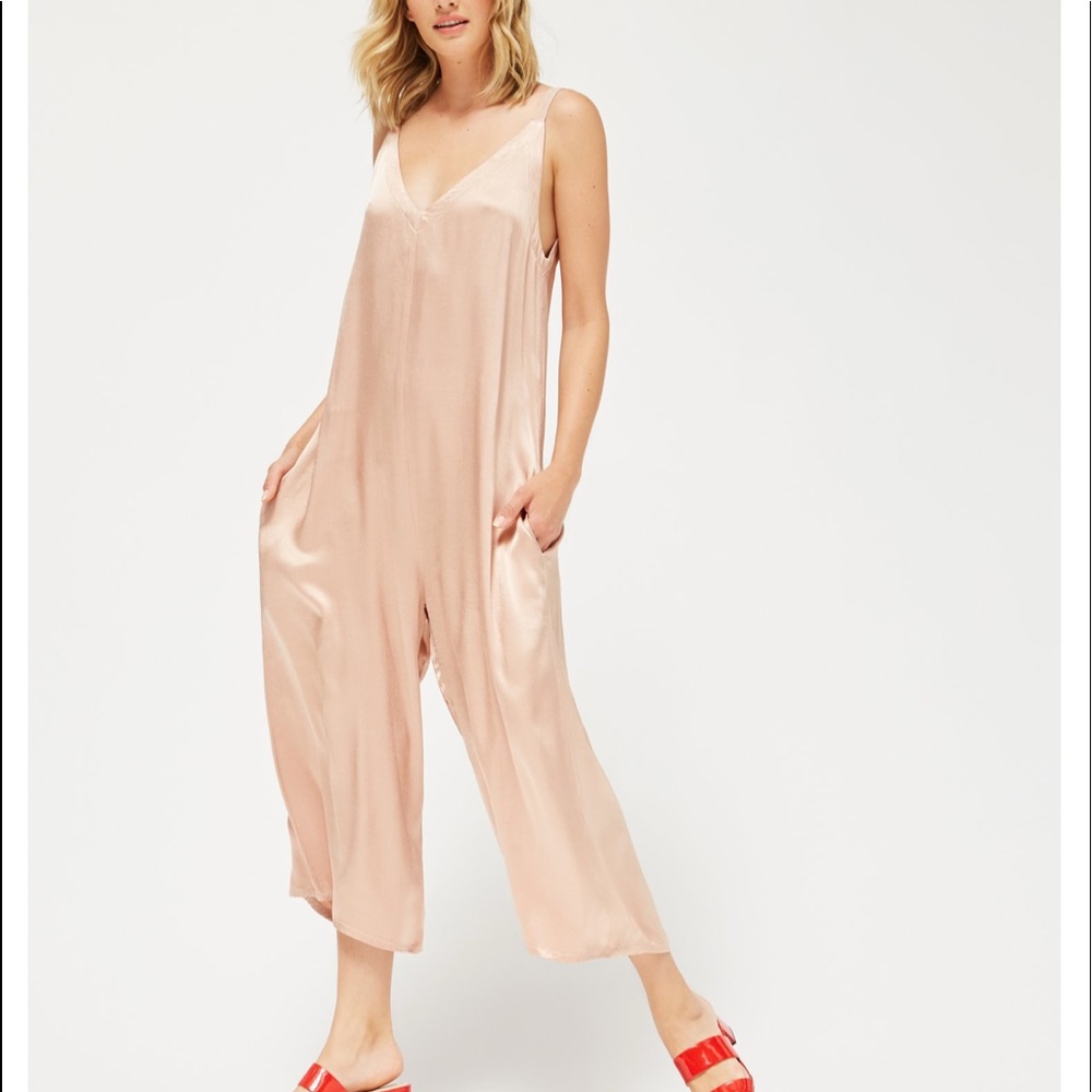 La Causa BRAND NEW Viscose/Rayon Silky Jumpsuit